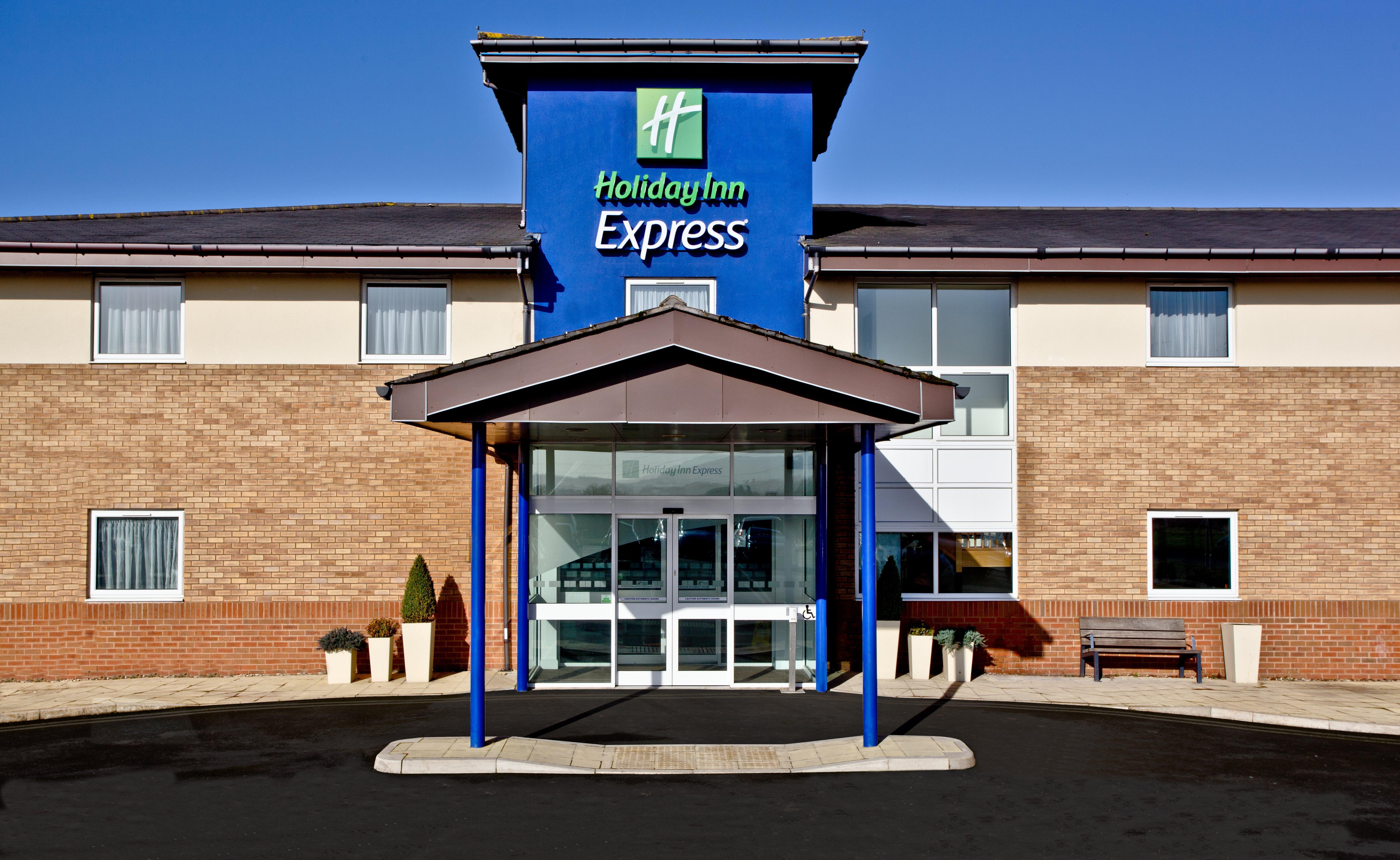Holiday Inn Express Shrewsbury By Ihg Экстерьер фото