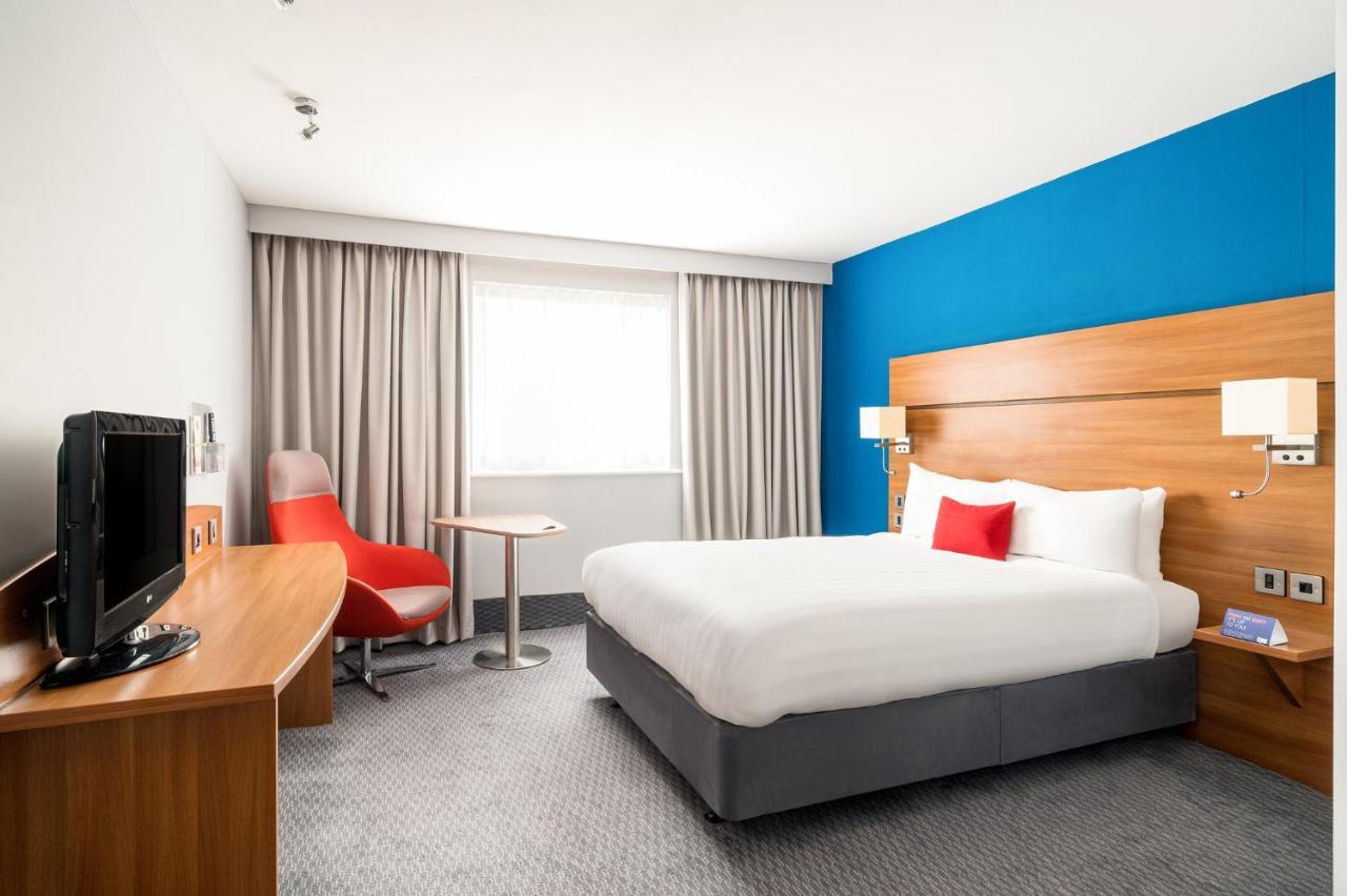 Holiday Inn Express Shrewsbury By Ihg Экстерьер фото