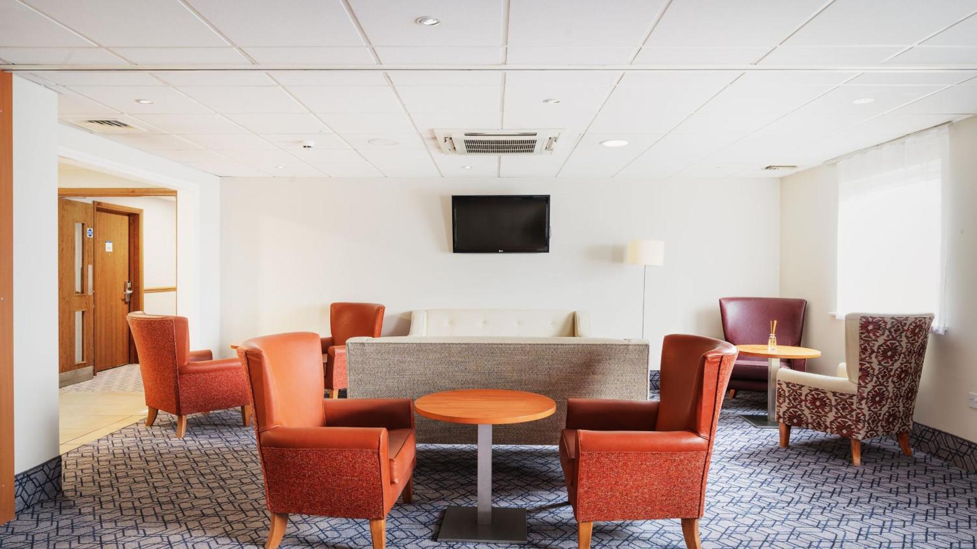 Holiday Inn Express Shrewsbury By Ihg Экстерьер фото